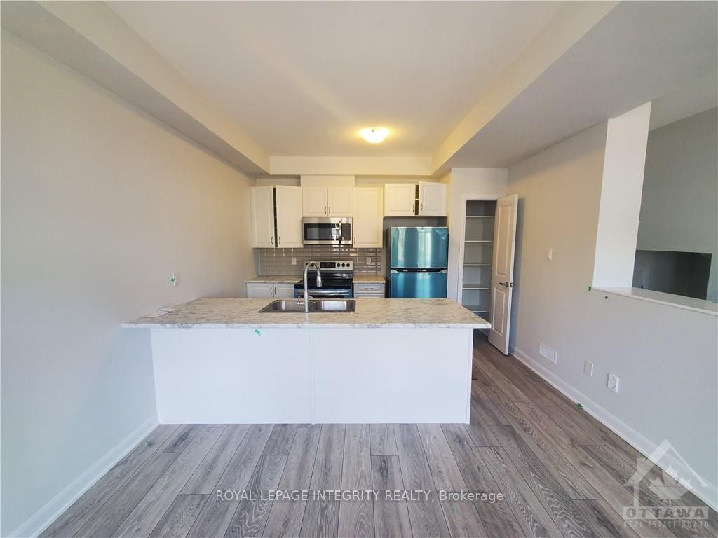 904 Lixnaw Court, Ottawa, ON, K2J 6Y3 photo 4