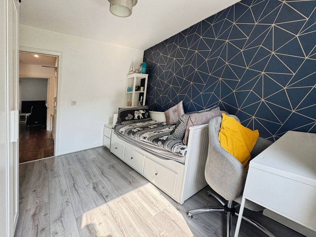 Additional image 10 of 2 bed flat for saleWhimbrel Wynd, Renfrew PA4