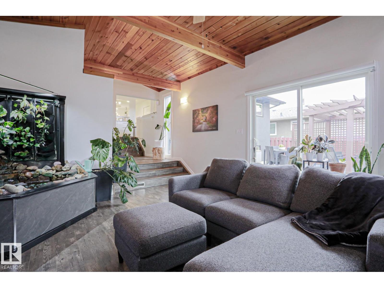 9828 169 Street NW, Edmonton, AB, T5P3X4 photo 3