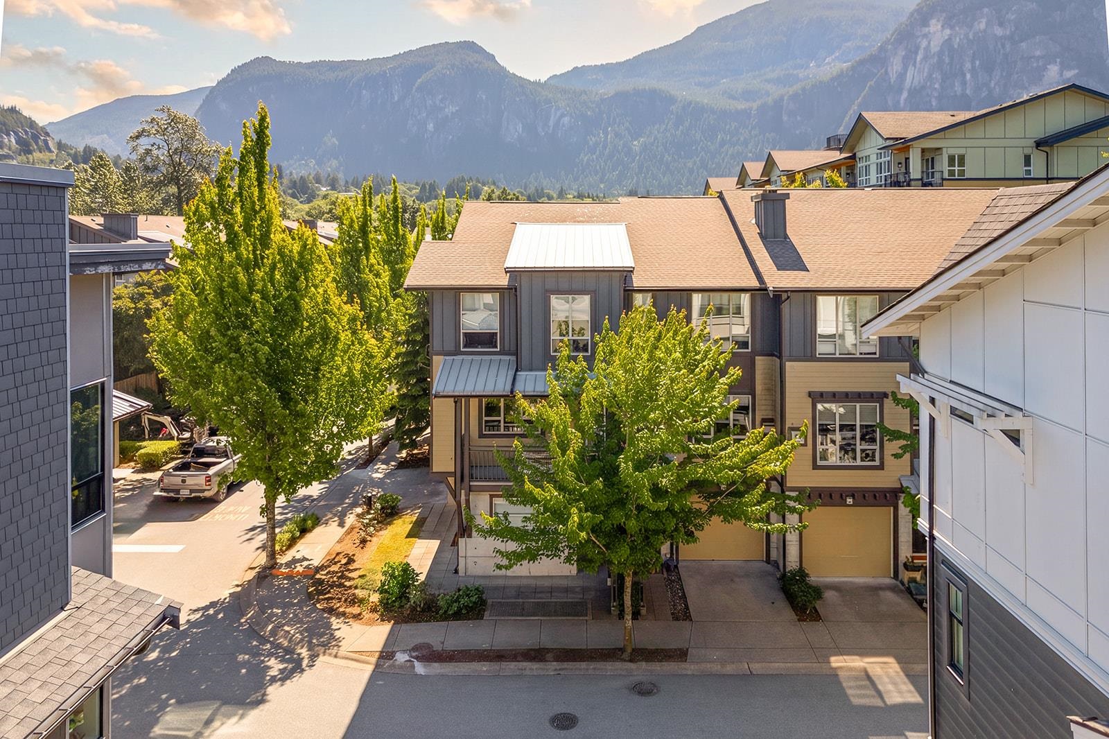38364 Eaglewind Boulevard, Squamish, BC, V8B 0R8