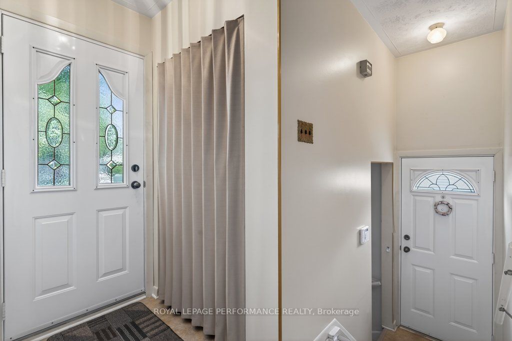 Additional image 5 of 2184 Melfort Street, Ottawa, ON, K1G 1H7