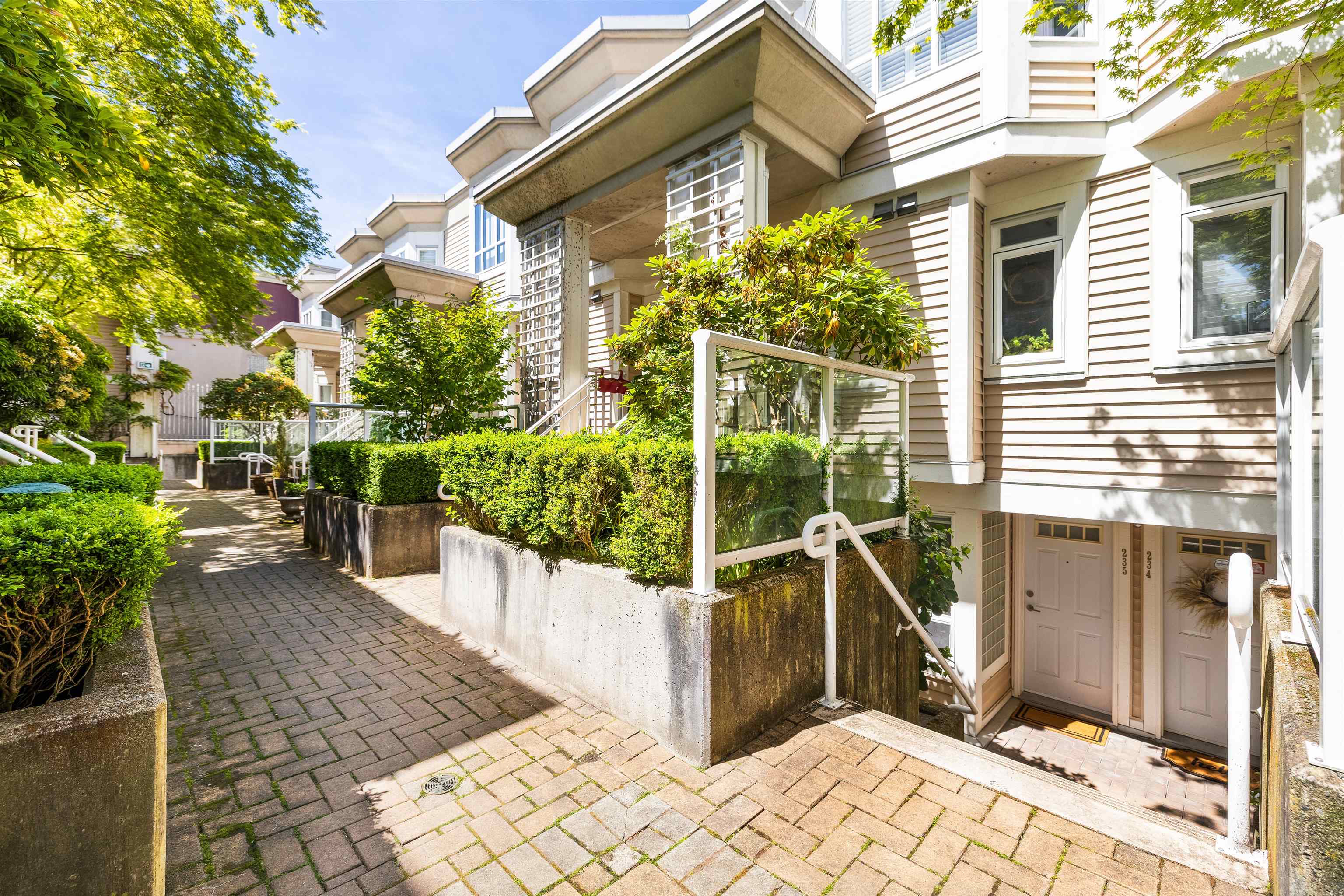 Additional image 2 of 235-2565 Broadway W, Vancouver, BC, V6K 2E9
