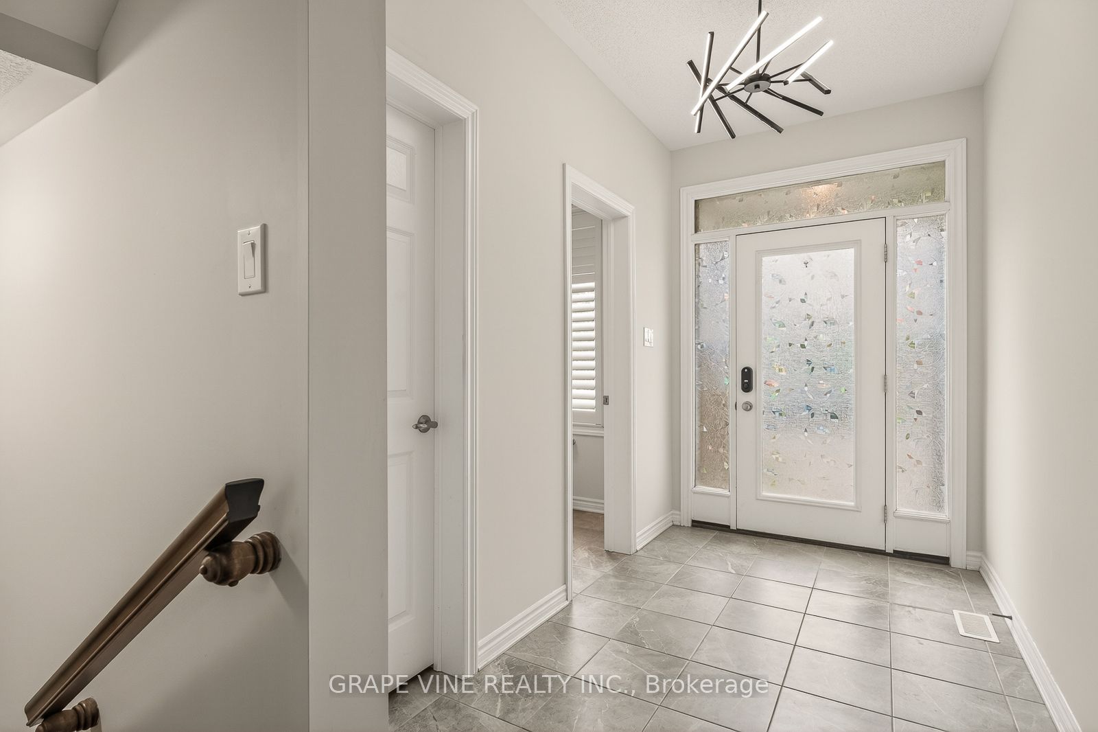 Additional image 4 of 414 Aphelion Crescent, Ottawa, ON, K2J 6N6
