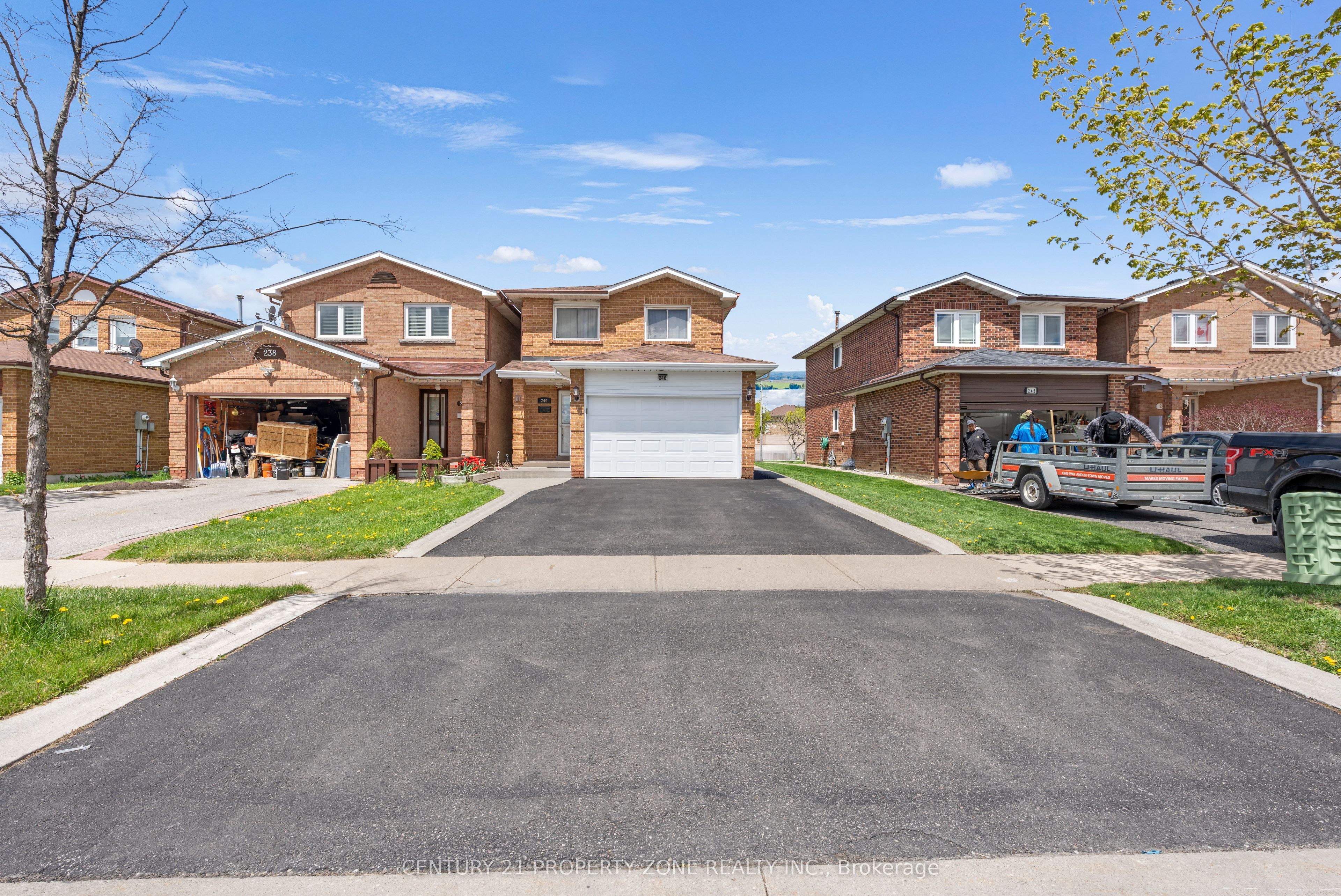 Additional image 2 of 240 Simmons Boulevard, Brampton, ON, L6V 3Y1