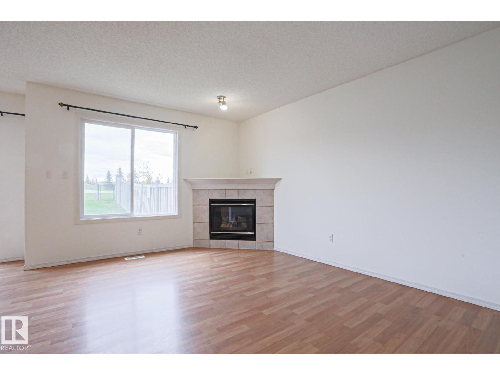 1627 Melrose Place SW, Edmonton, AB, T6W1X5 photo 4