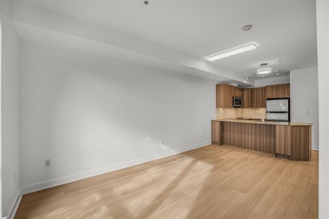 Additional image 8 of 103-13321 102a Avenue, Surrey, BC, V3T 1P6