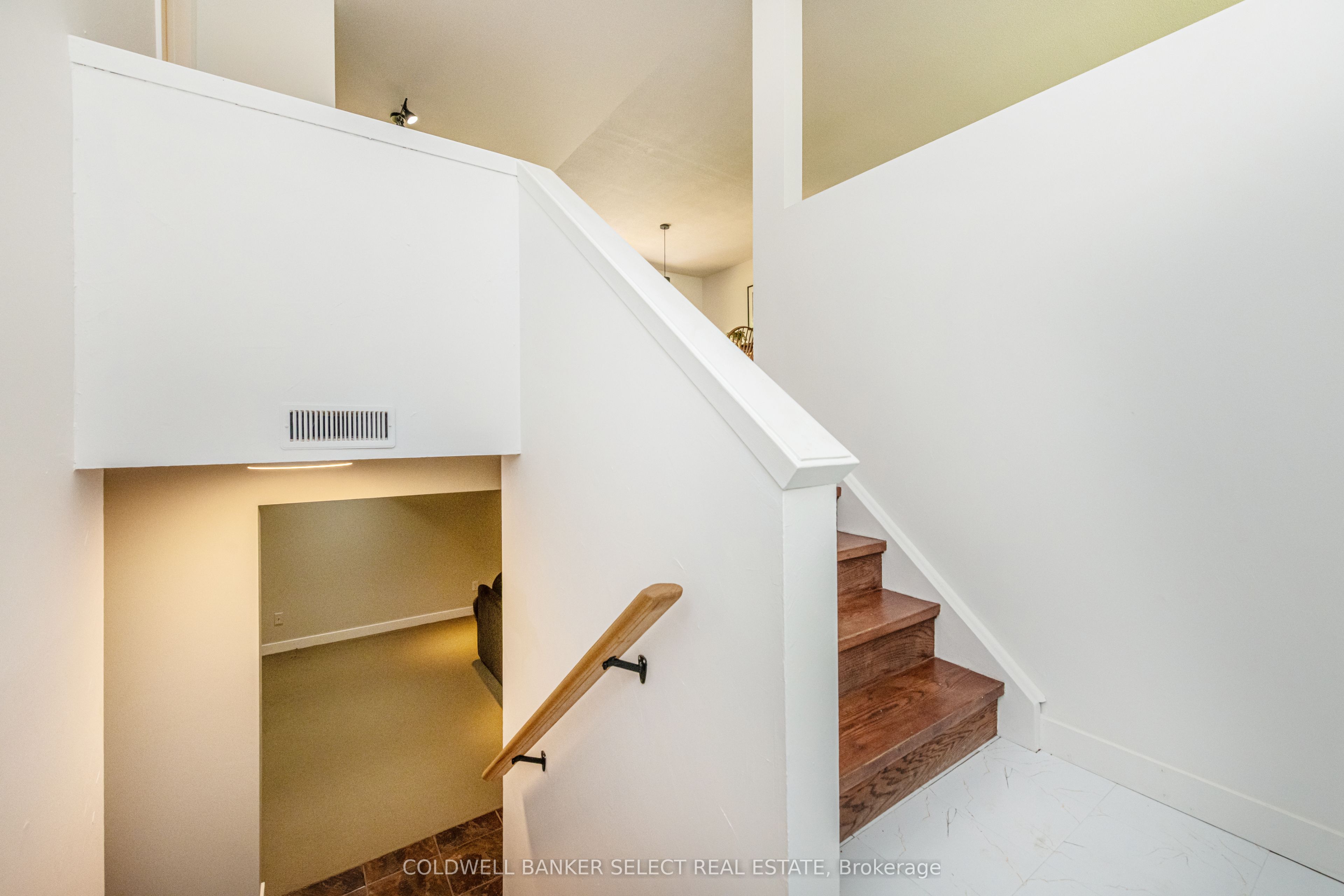 5 Pineridge Drive, Caledon, ON, L7E 0M2 photo 5