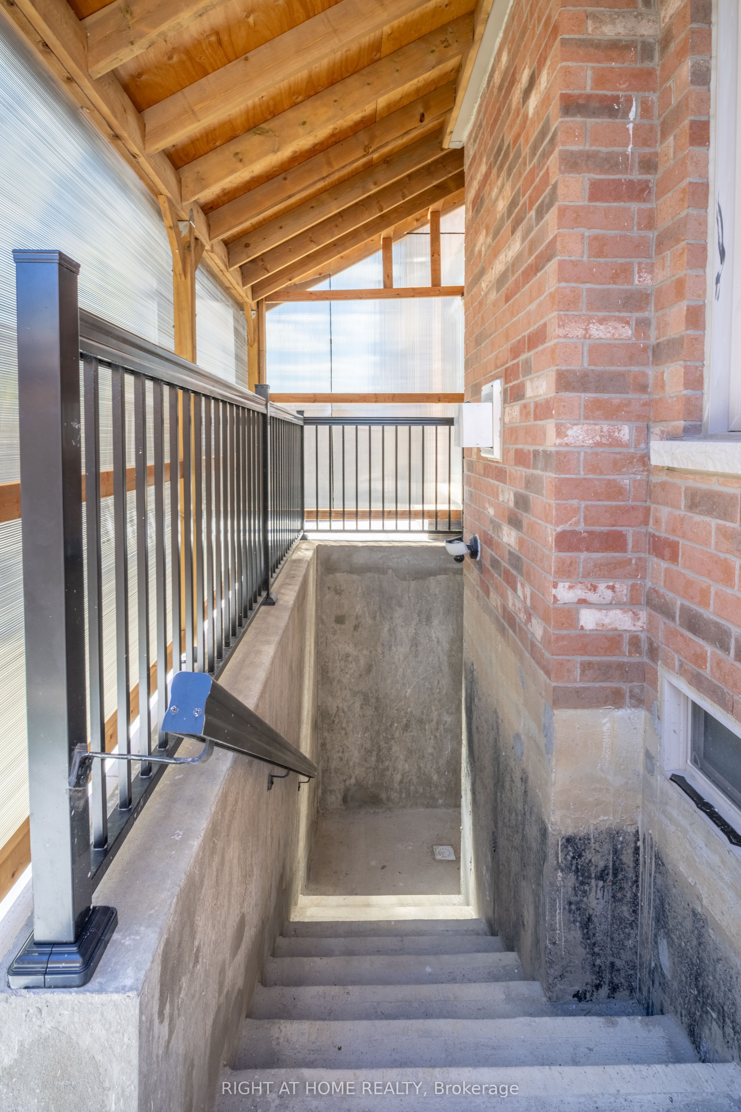 136 Durhamview Crescent, Whitchurch-stouffville, ON, L4A 1H4 photo 3