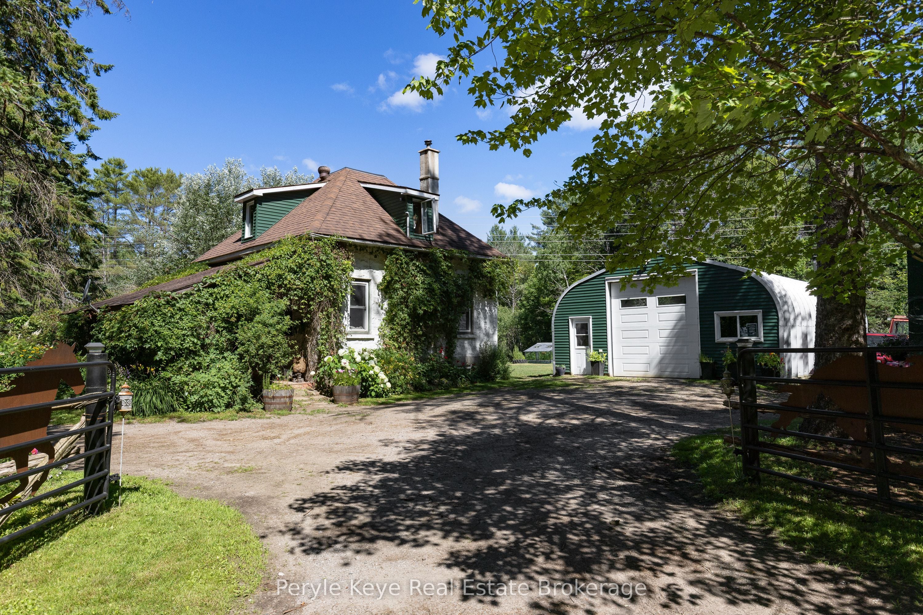 2322 Old Muskoka Road, Huntsville, ON, P0B 1M0