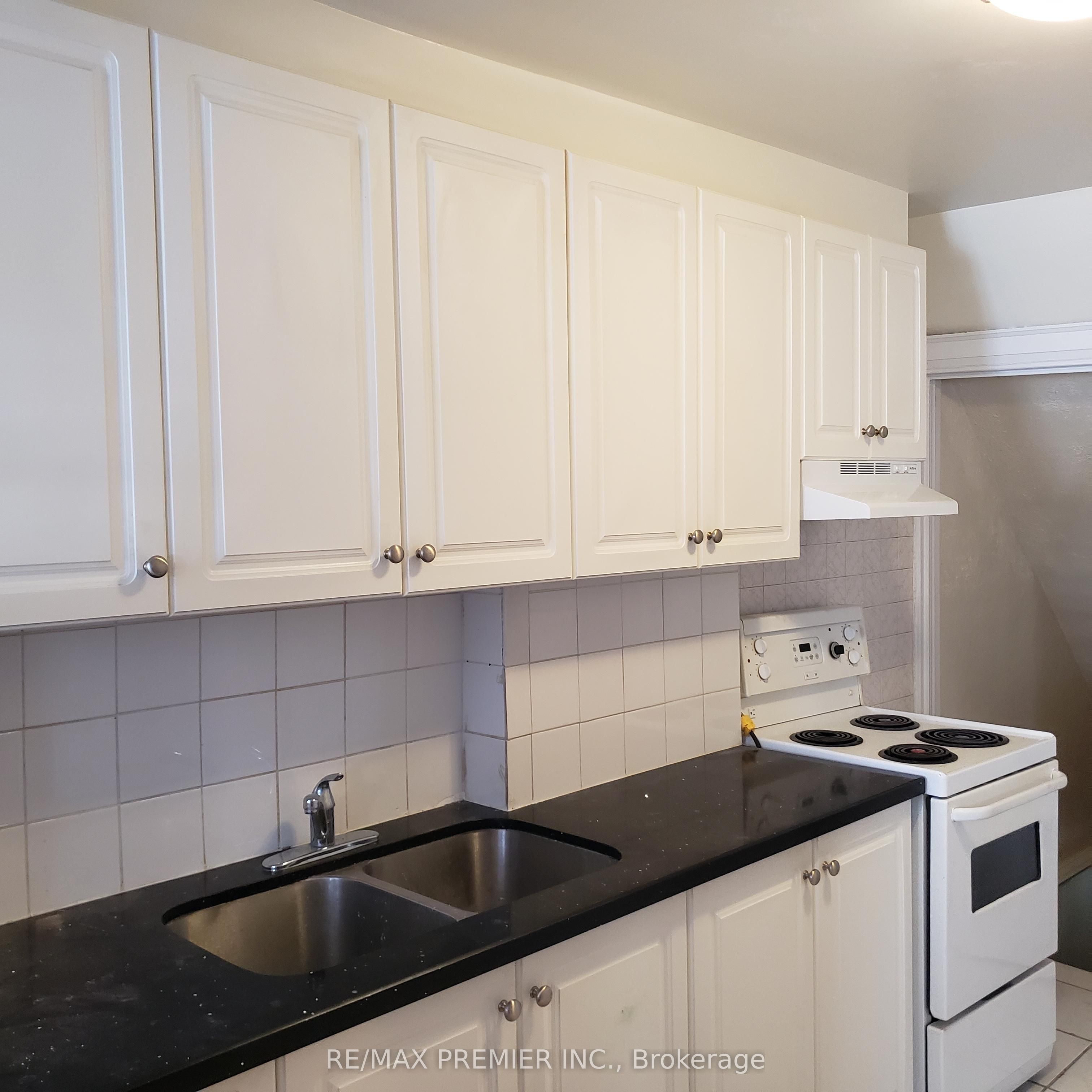 Additional image 4 of 118 Bude Street, Toronto, ON, M6E 2E5