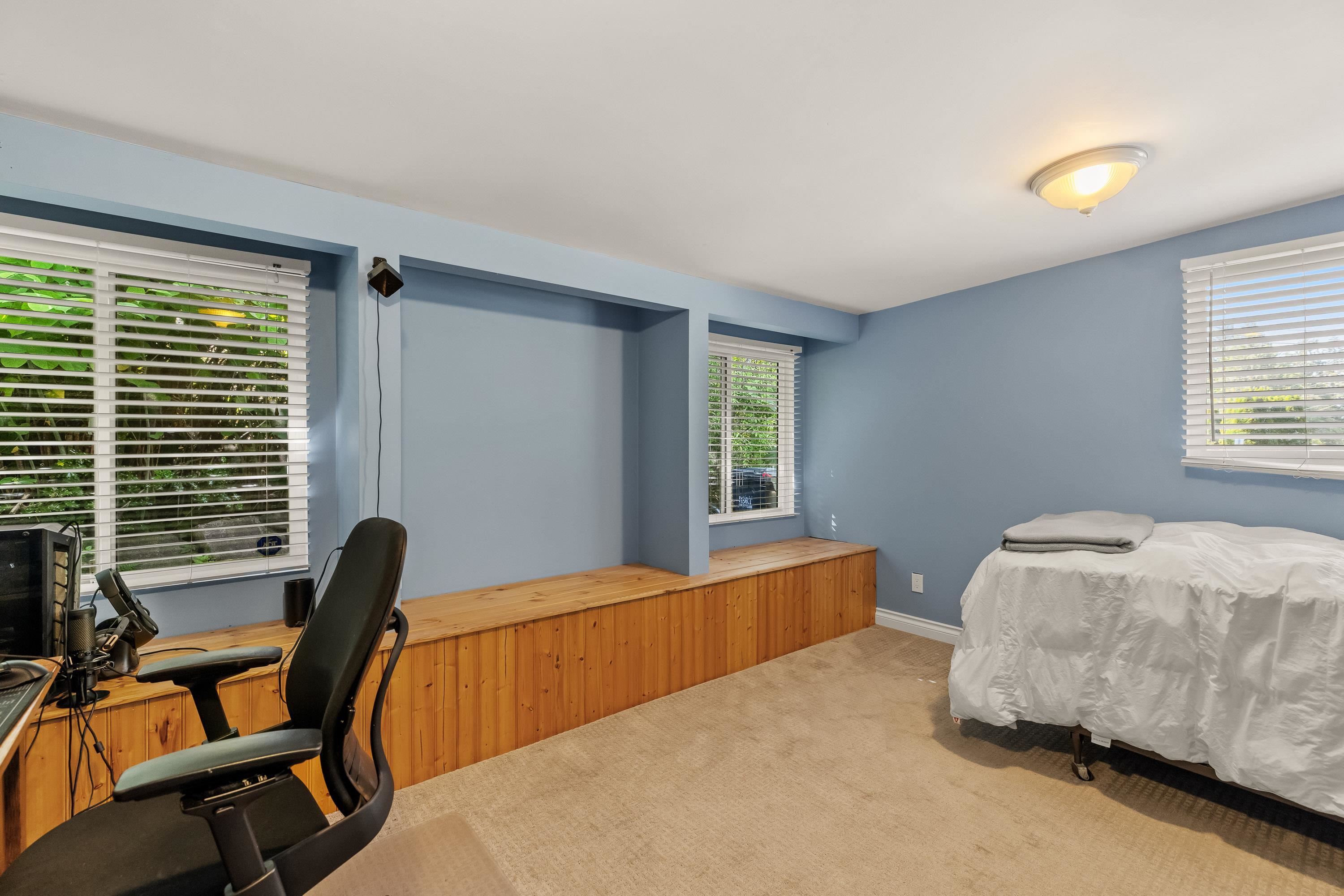 1908 Warwick Crescent, Port Coquitlam, BC, V3C 1L8 photo 4