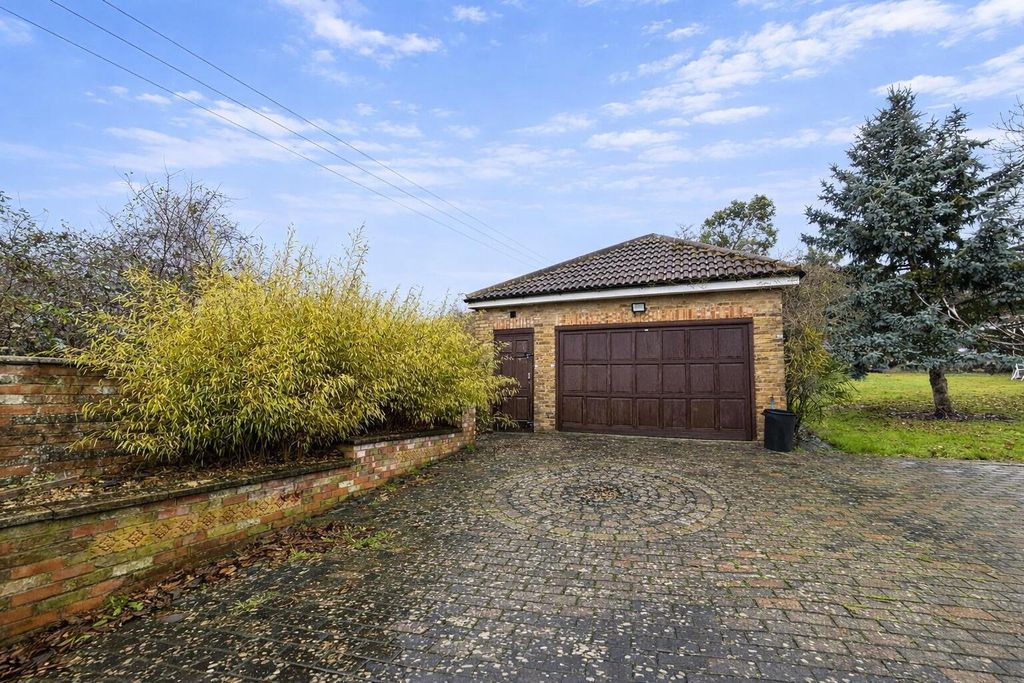 Additional image 26 of 7 bed detached house for saleRochester Road, Halling, Rochester ME2