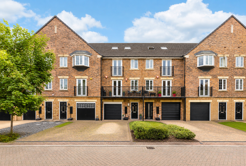 Chancellor Grove, Dringhouses, York YO24