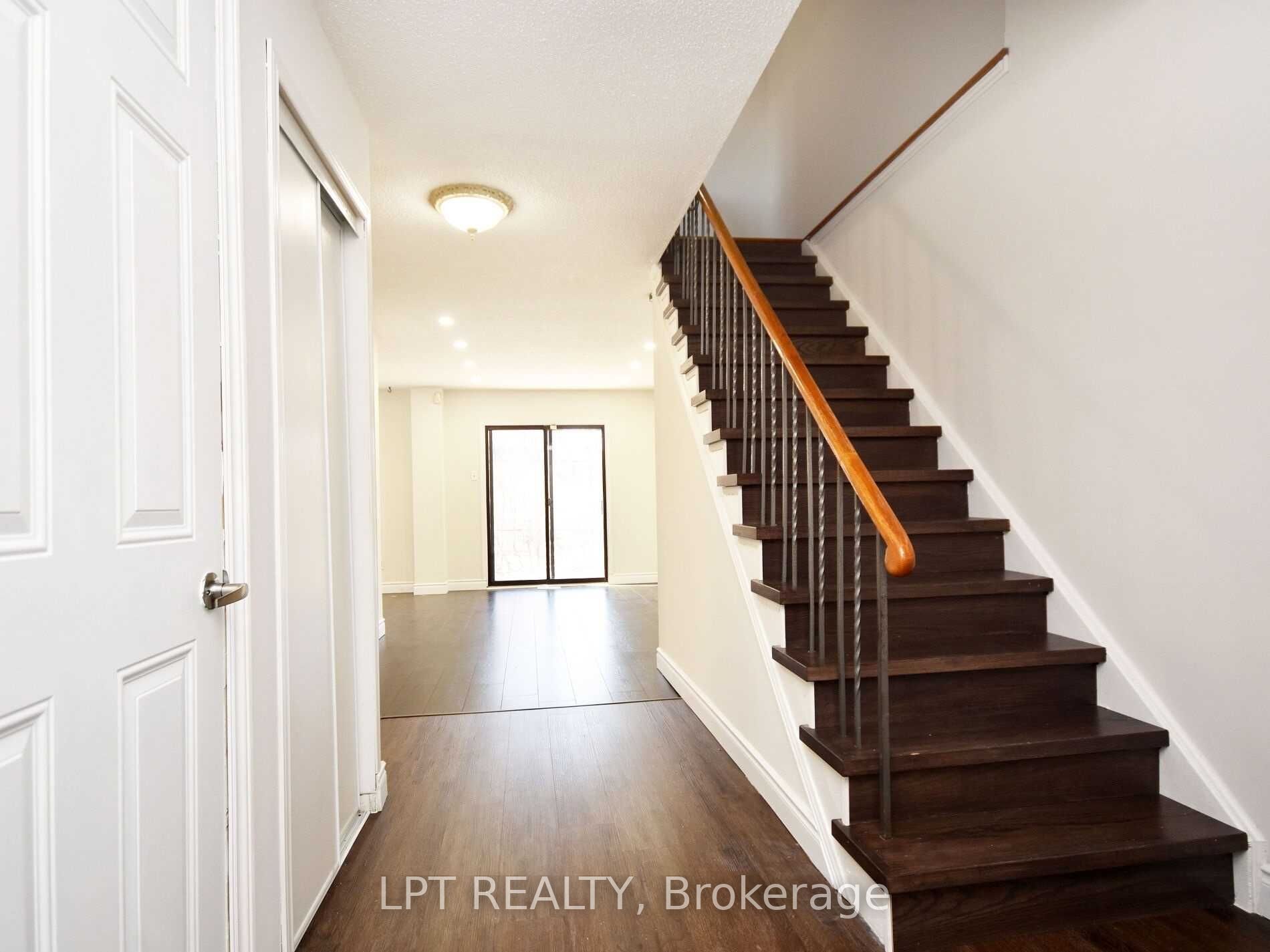 Additional image 3 of 93 Martindale Crescent, Brampton, ON, L6X 2T8