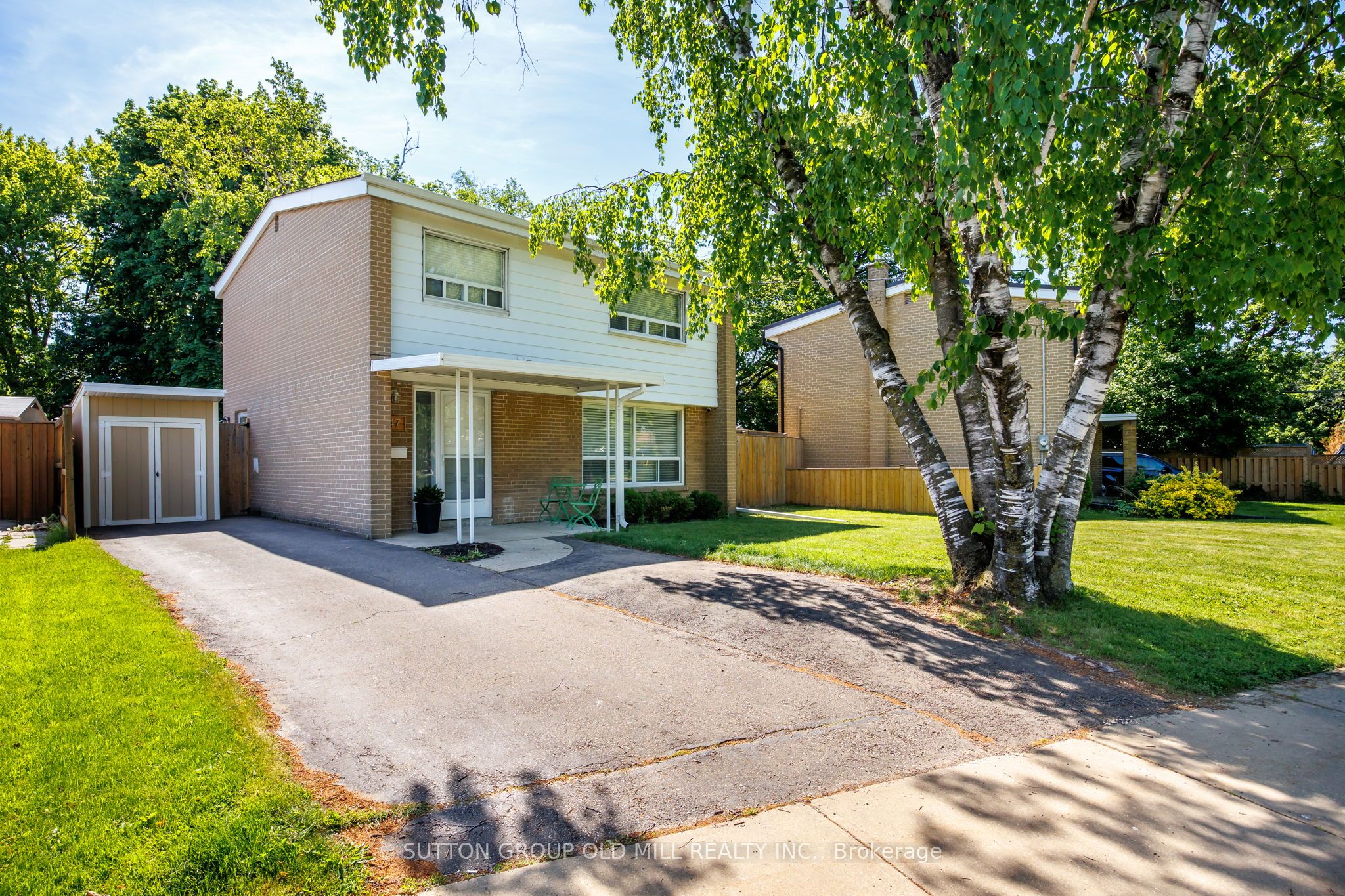 47 Ashfield Drive, Toronto, ON, M9C 4T7
