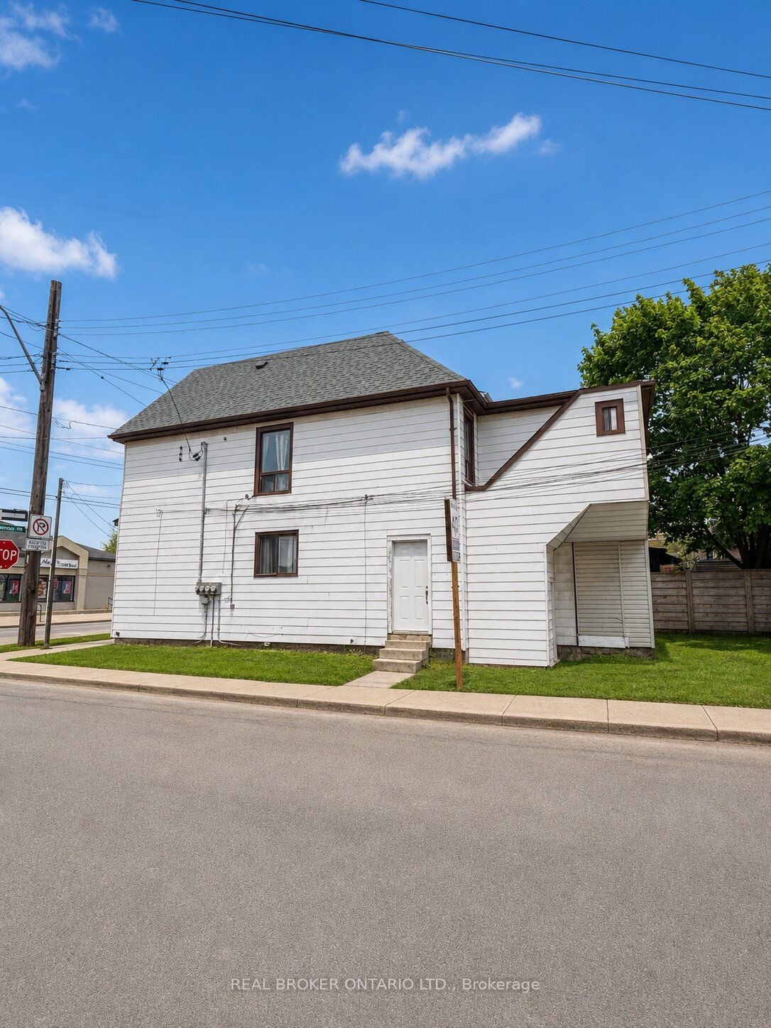 518 Cannon Street E, Hamilton, ON, L8L 2E8 photo 4
