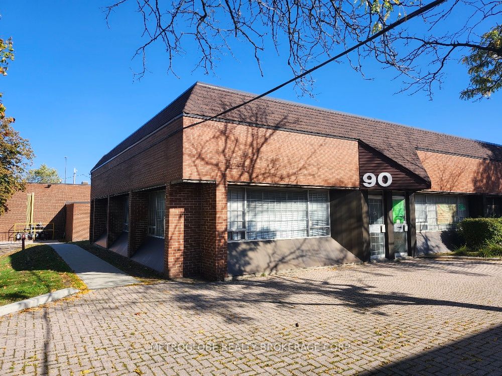 90BR-2220 Midland Avenue, Toronto, ON, M1P 4R9