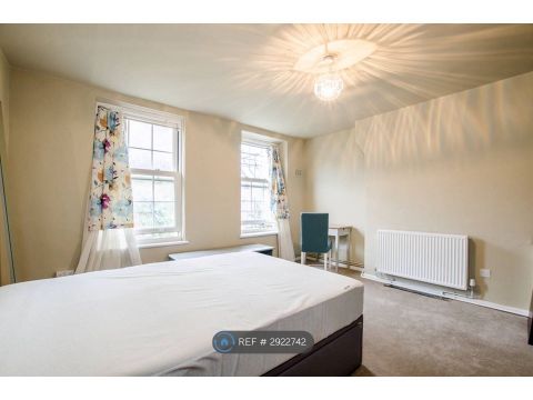 Macartney House, London SW9