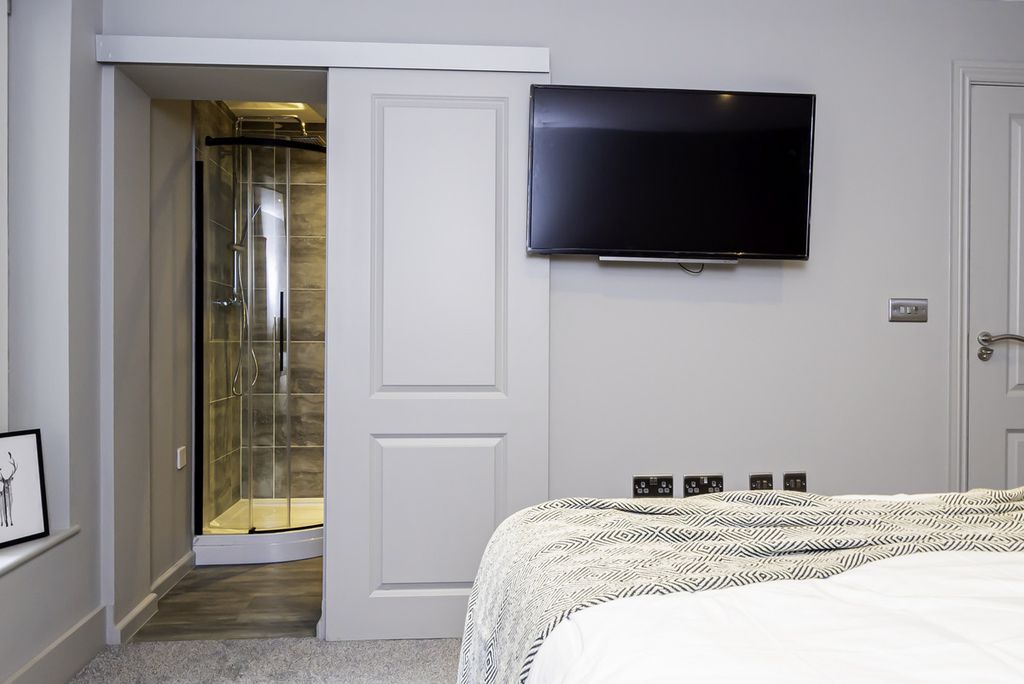 Additional image 41 of 9 bed semi-detached house for saleHoward Street, Reading RG1