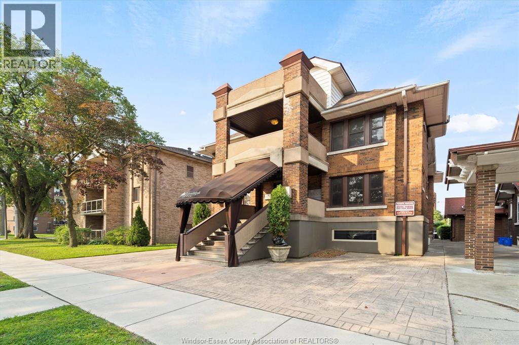 8-269 Randolph Place, Windsor, ON, N9B2T2