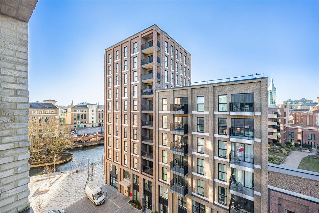 Additional image 10 of 2 bed flat for salePalmer Street, Reading RG1