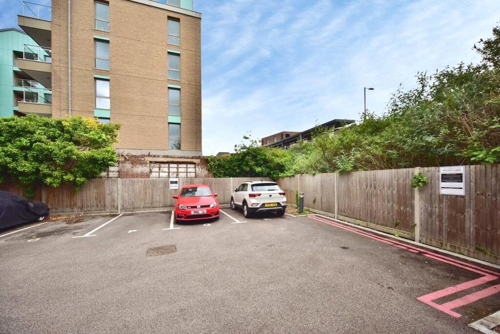 Additional image 11 of 2 bed flat for saleCorporation Street, Rochester, Kent ME1