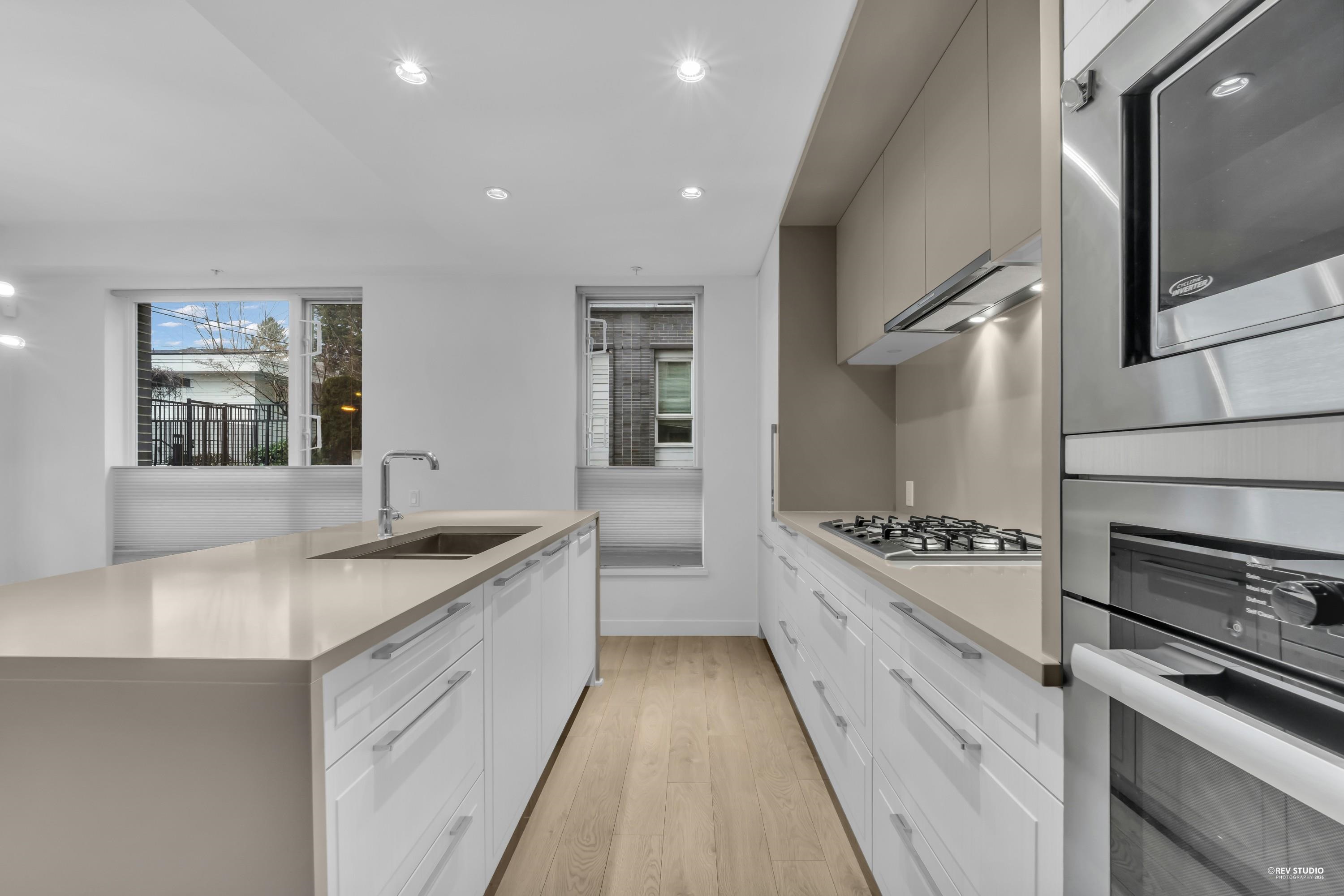 Additional image 3 of 109-6677 Cambie Street, Vancouver, BC, V6P 0E6