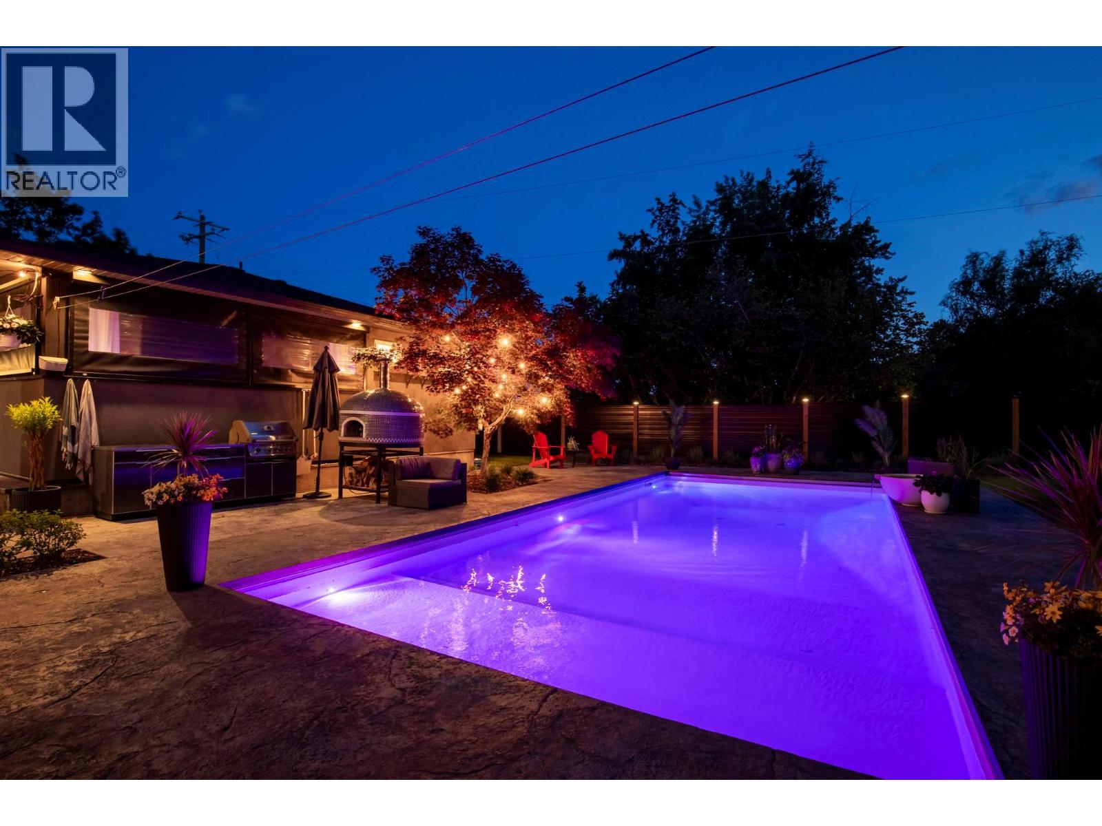 350 Yates Road, Kelowna, BC, V1V1R5 photo 3