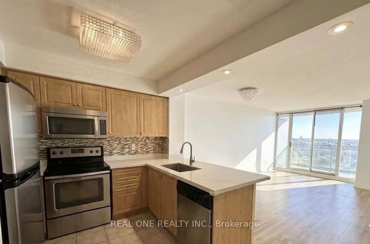 1203-310 Red Maple Road, Richmond Hill, ON, L4C 0T7 photo 4