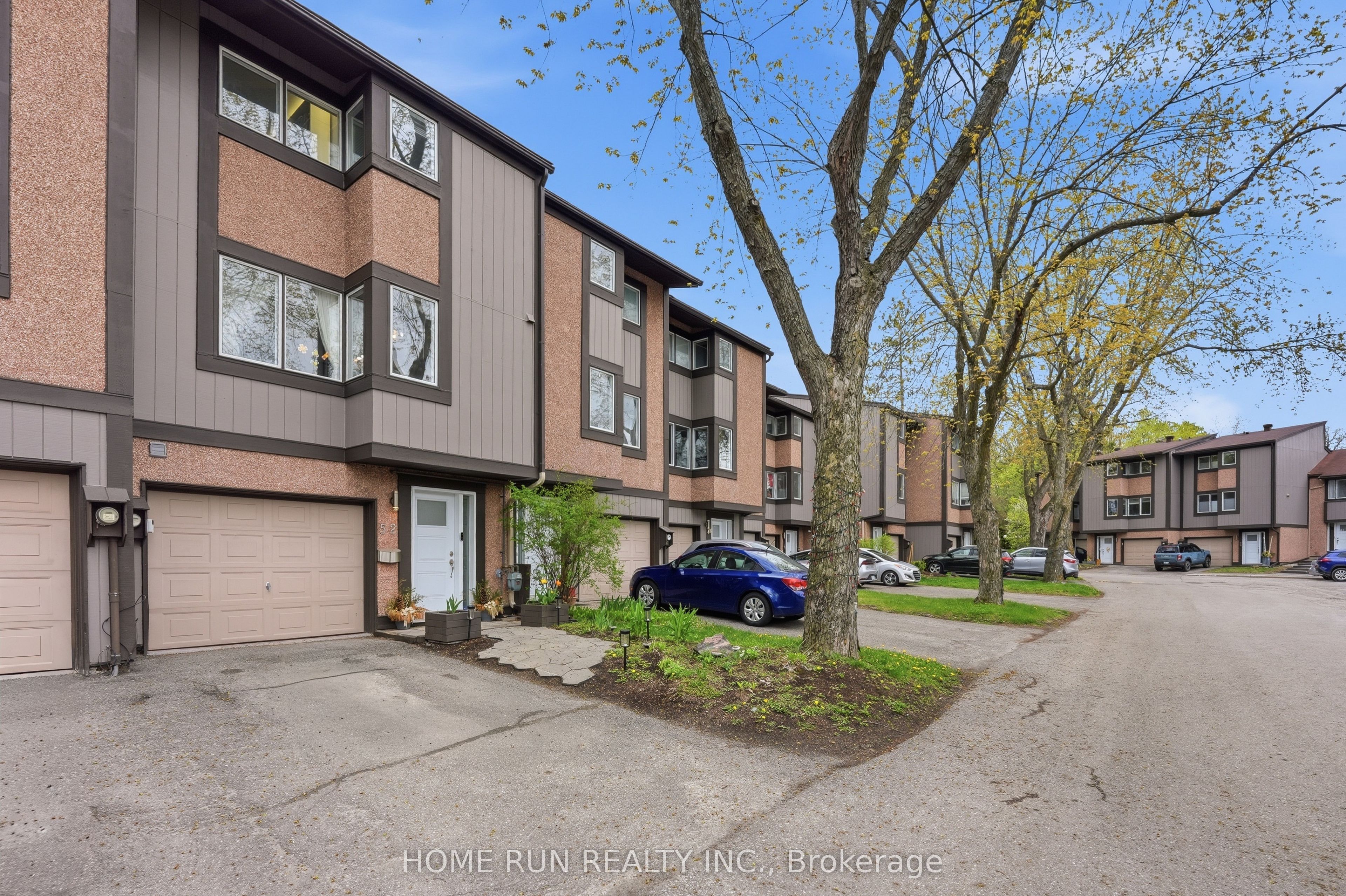 52 Reaney Court, Ottawa, ON, K2K 1W8 photo 2