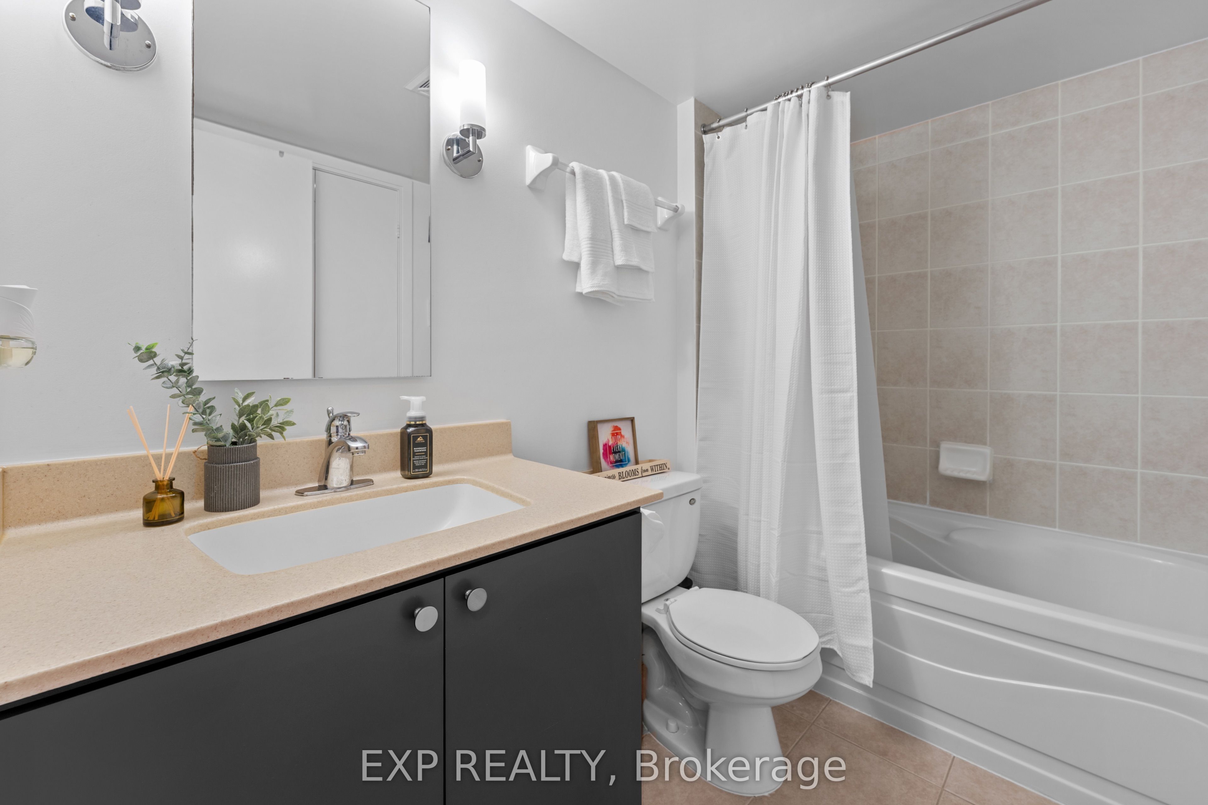 Additional image 3 of 436-35 Viking Lane, Toronto, ON, M9B 0A2