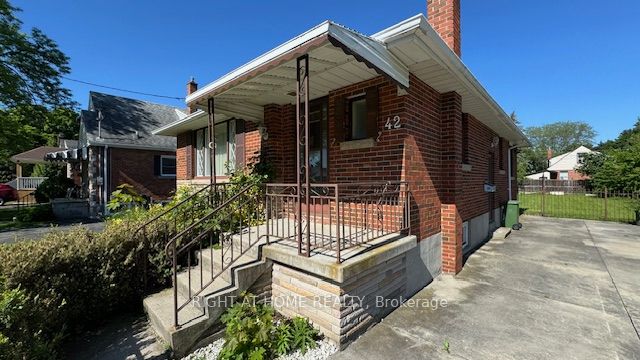 42 Gailmont Drive, Hamilton, ON, L8K 4B3 photo 4