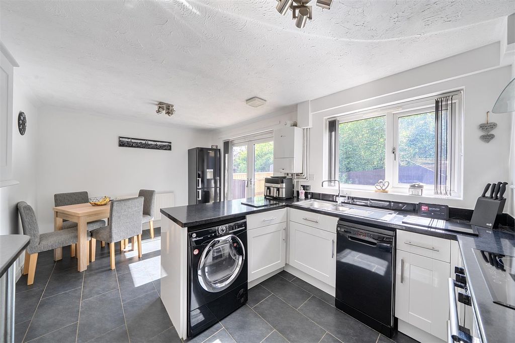 Additional image 4 of 4 bed property for saleSunnymead, Midsomer Norton, Radstock BA3