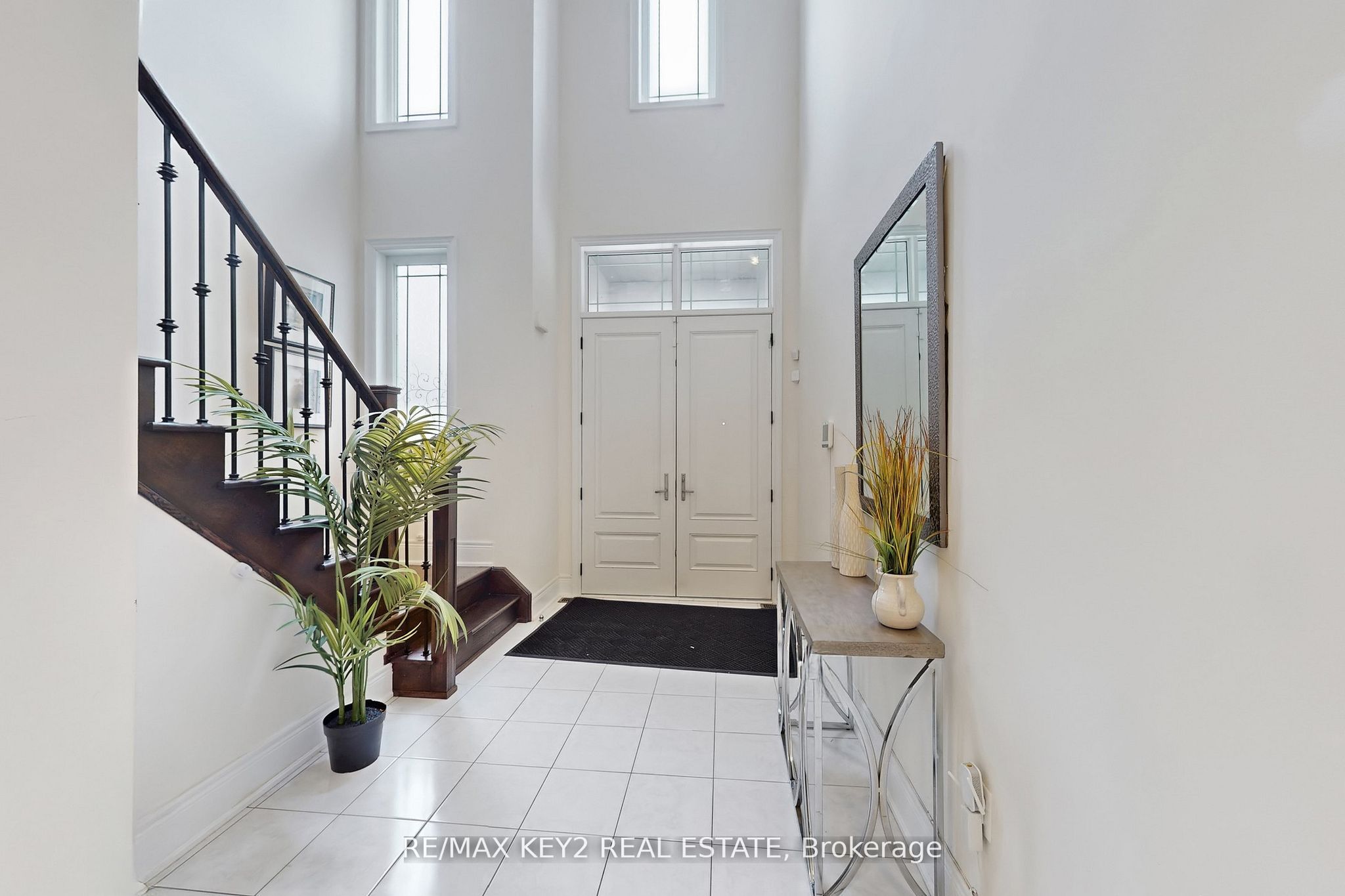 10 Lyle Way, Brampton, ON, L6X 5P8 photo 2