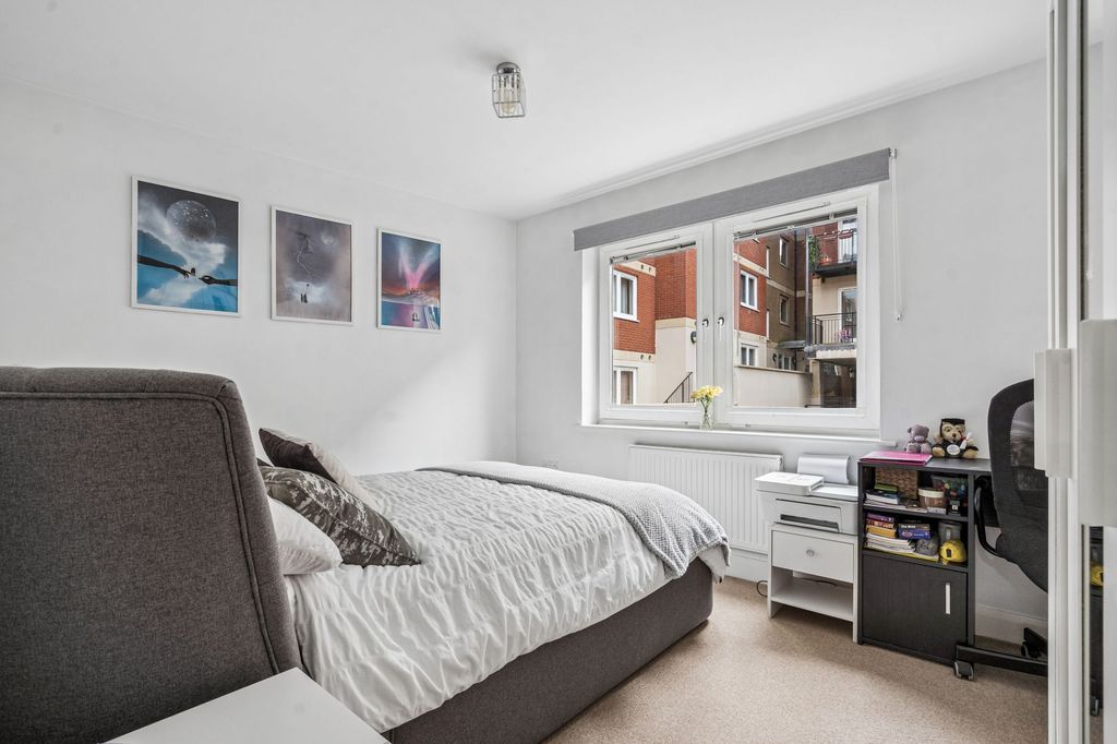 Additional image 12 of 2 bed flat for saleNorthway, Rickmansworth WD3