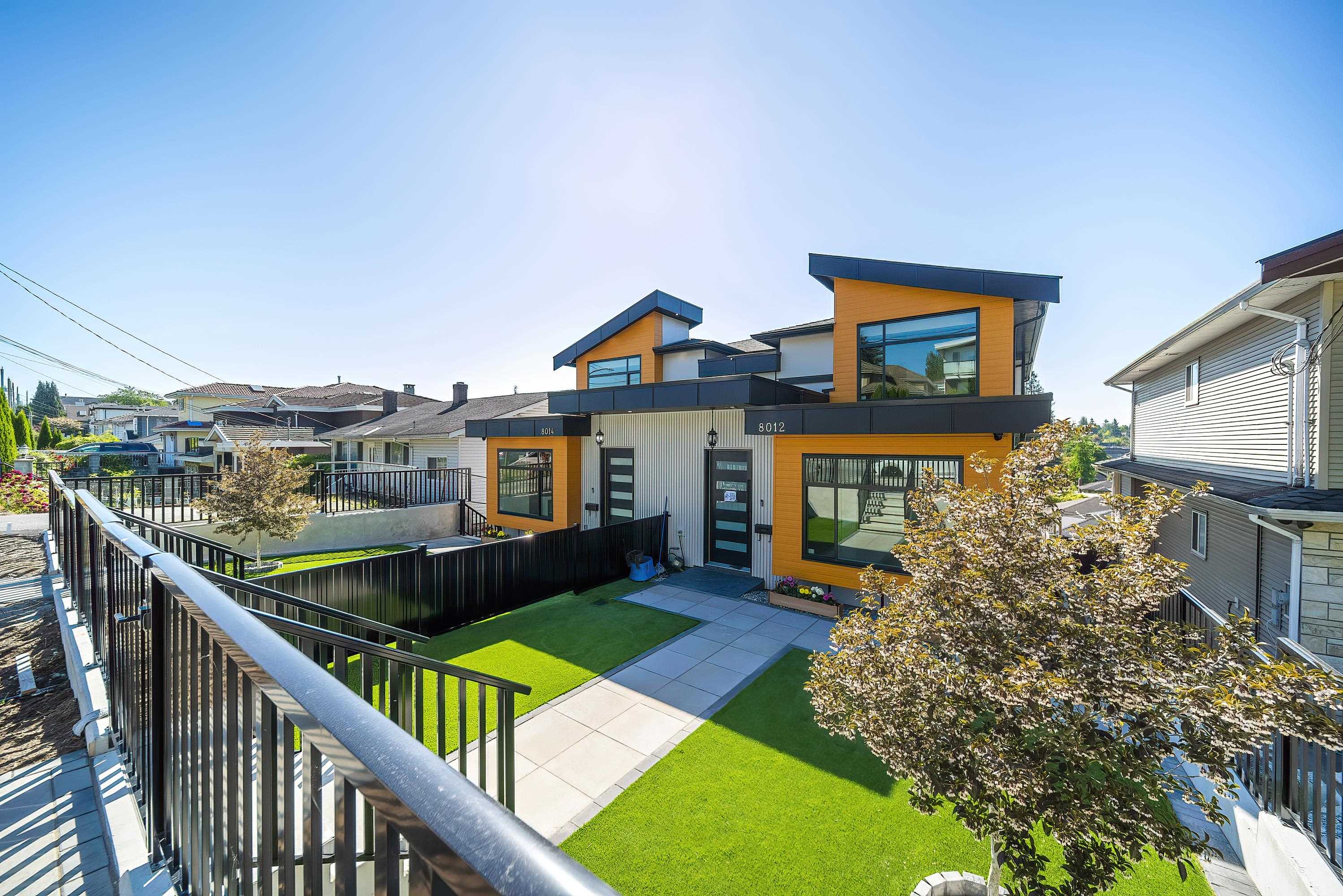 8012 11th Avenue, Burnaby, BC, V3N 2N7