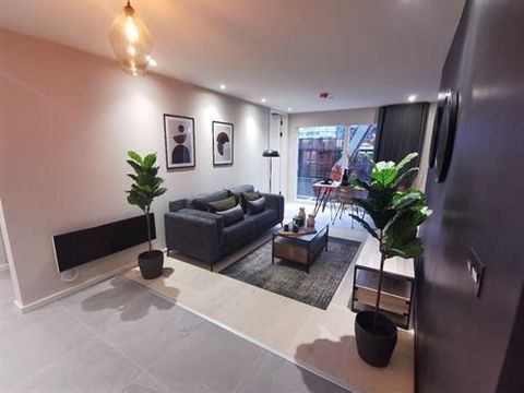 City Gardens, Castlefield M15