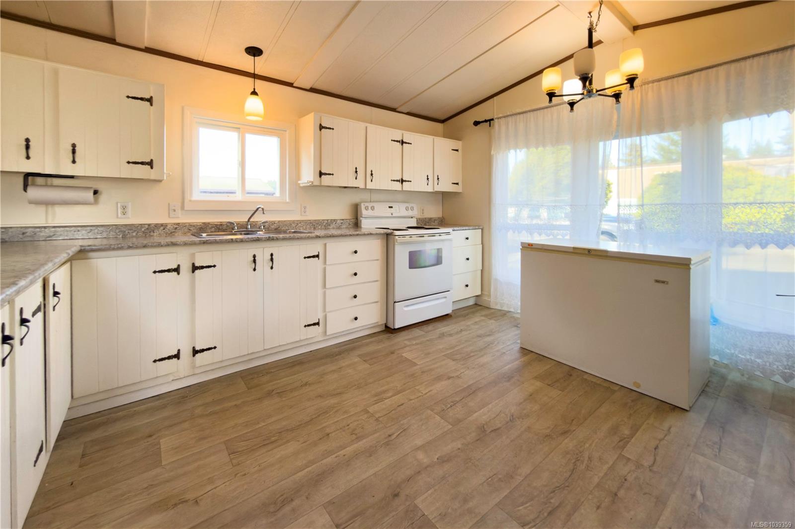 #80-1160 Shellbourne Boulevard, Campbell River, BC, V9W 5G5