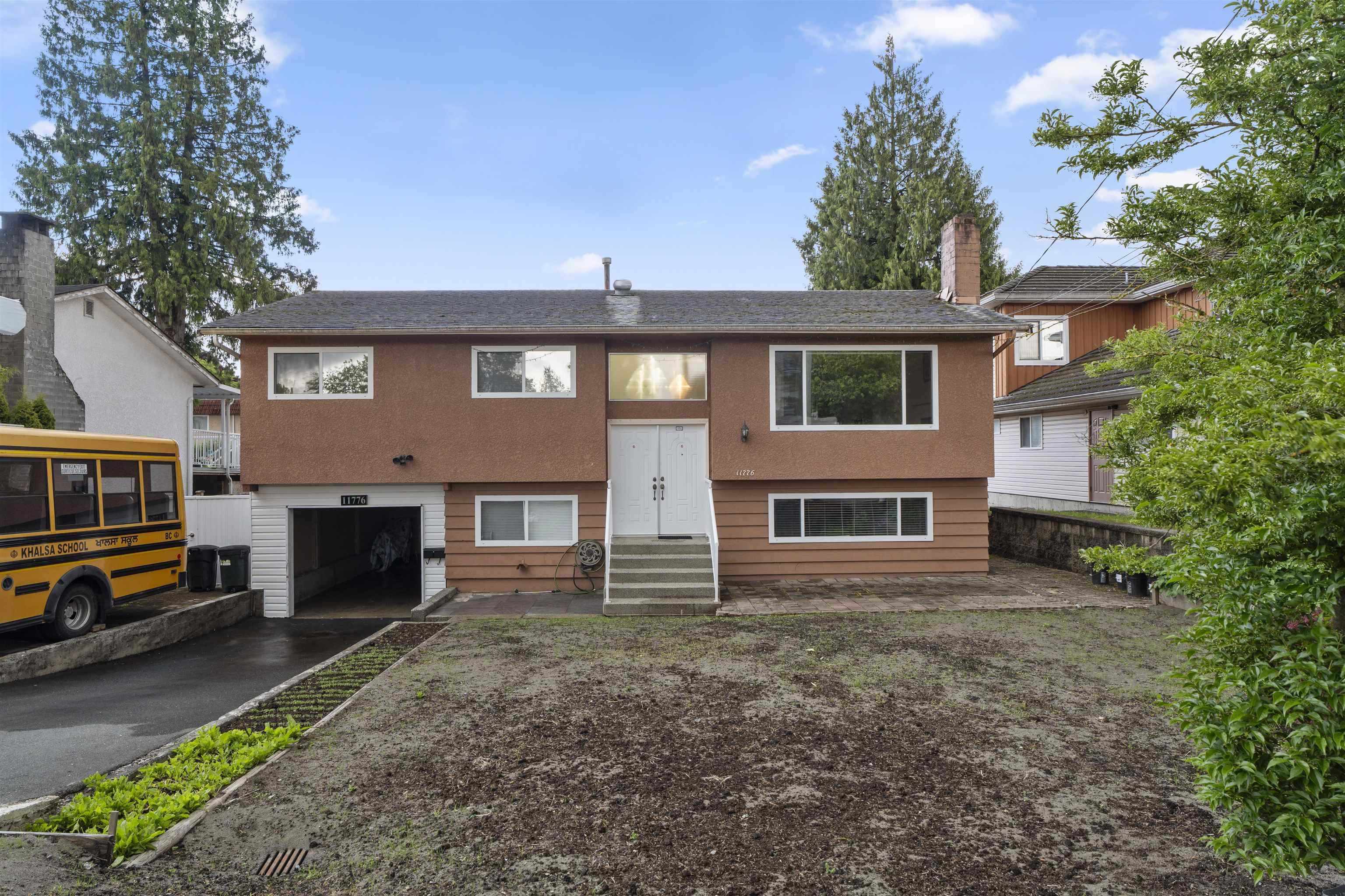 11776 86 Avenue, Delta, BC, V4C 2W2
