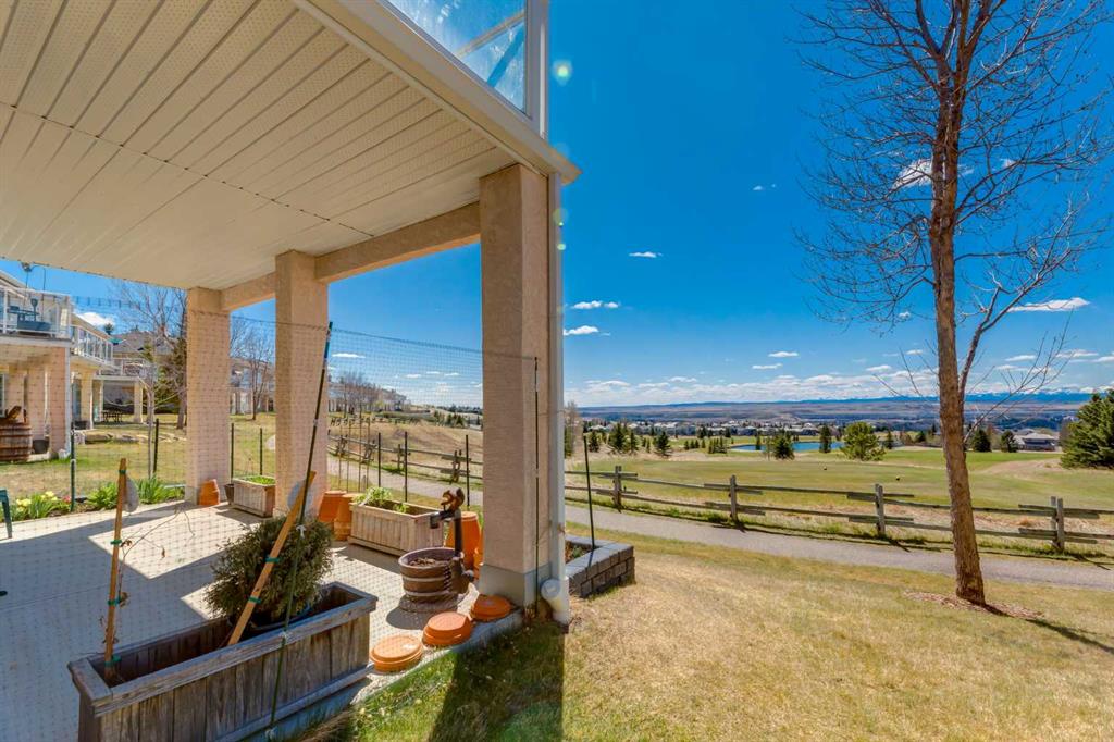26 Eagleview Way, Cochrane, AB, T4C 1P6 photo 4