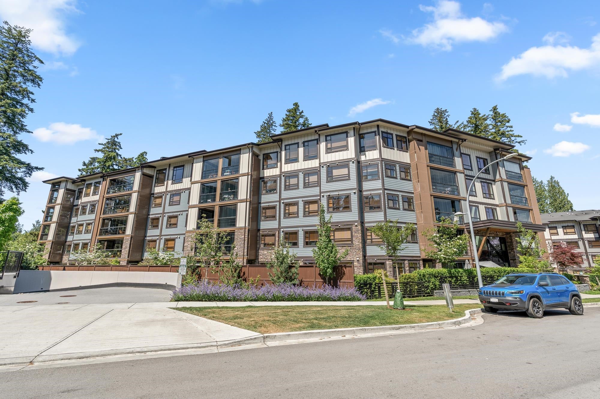 304-3535 146a Street, Surrey, BC, V4P 0H2