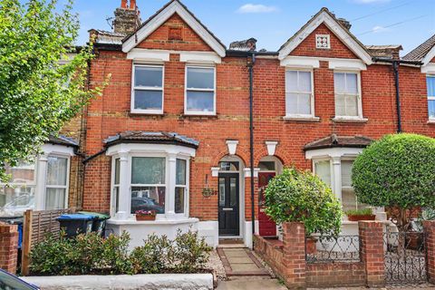 Clive Road, Enfield EN1