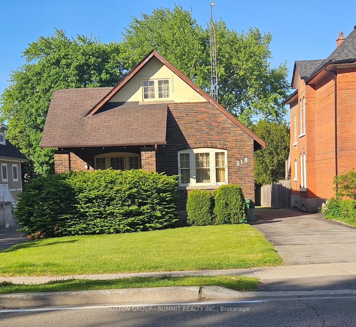 318 Queen Street S, Mississauga, ON, L5M 1M2