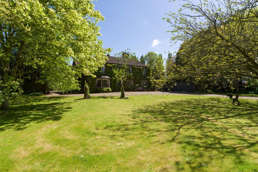 Additional image 54 of 5 bed detached house for saleAylesby Road, Great Coates, Grimsby DN37