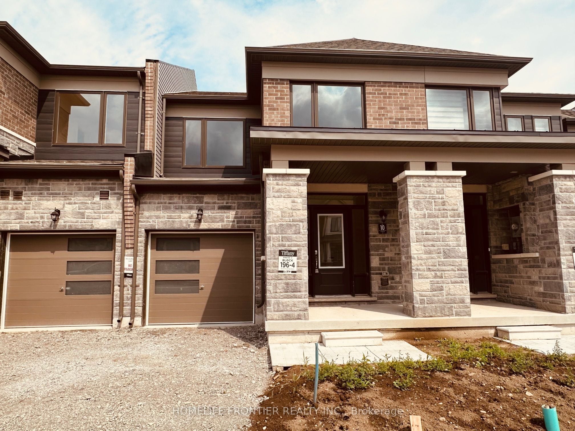 10 Durham Avenue, Barrie, ON, L9S 2Z8