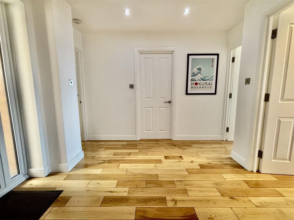 Additional image 15 of 2 bed flat for saleEsplanade, Rochester ME1
