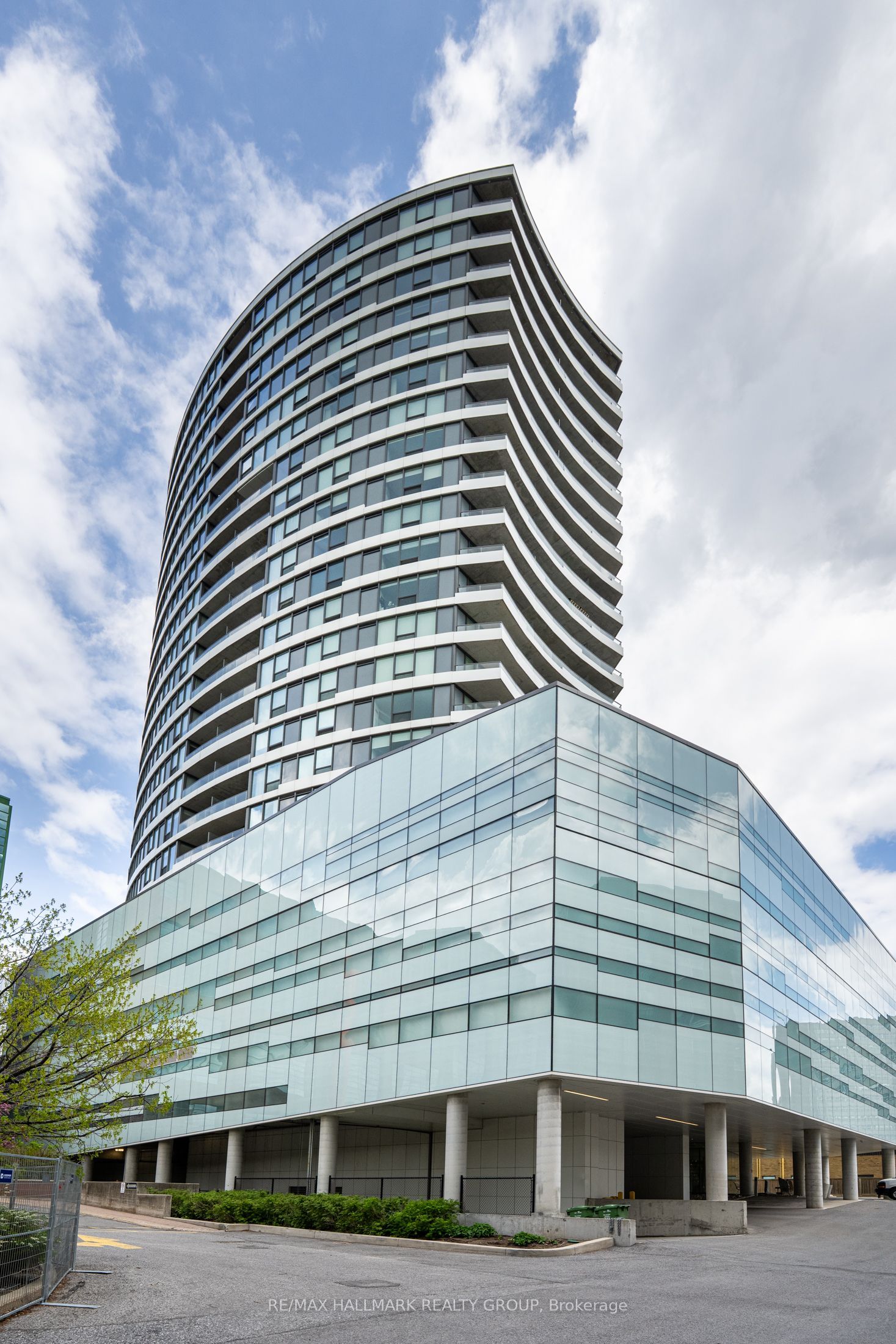 1401-485 Richmond Road, Ottawa, ON, K2A 3W9