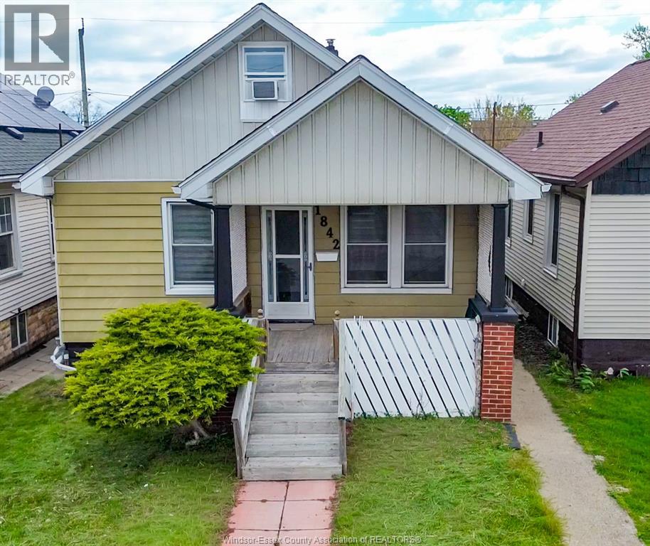 1842 Drouillard , Windsor, ON, N8W3X5