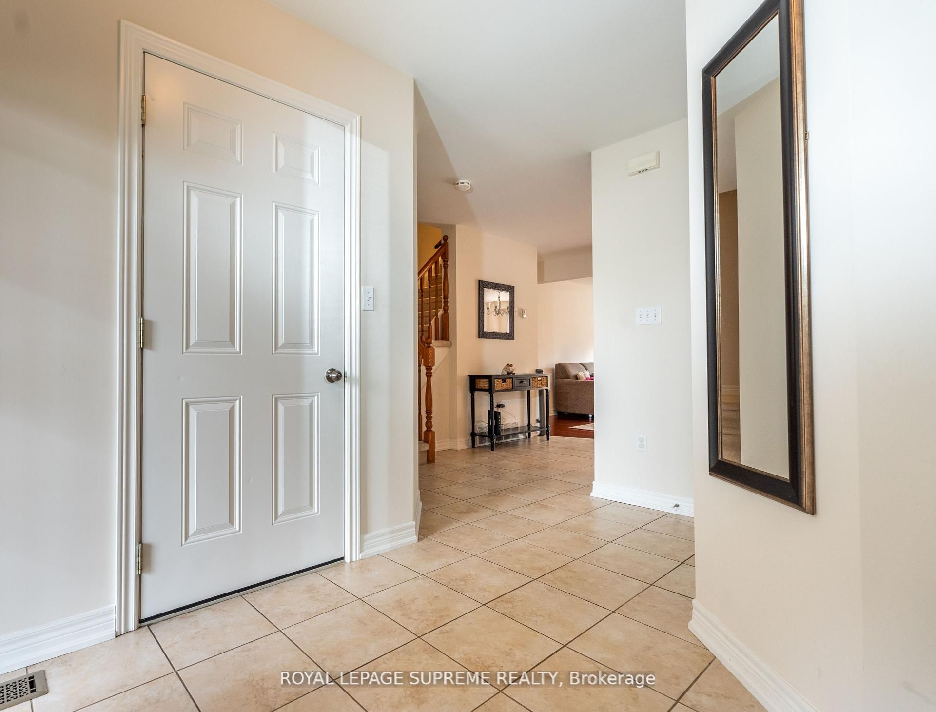31 1/2 Thorold Road E, Welland, ON, L3C 3T3 photo 5