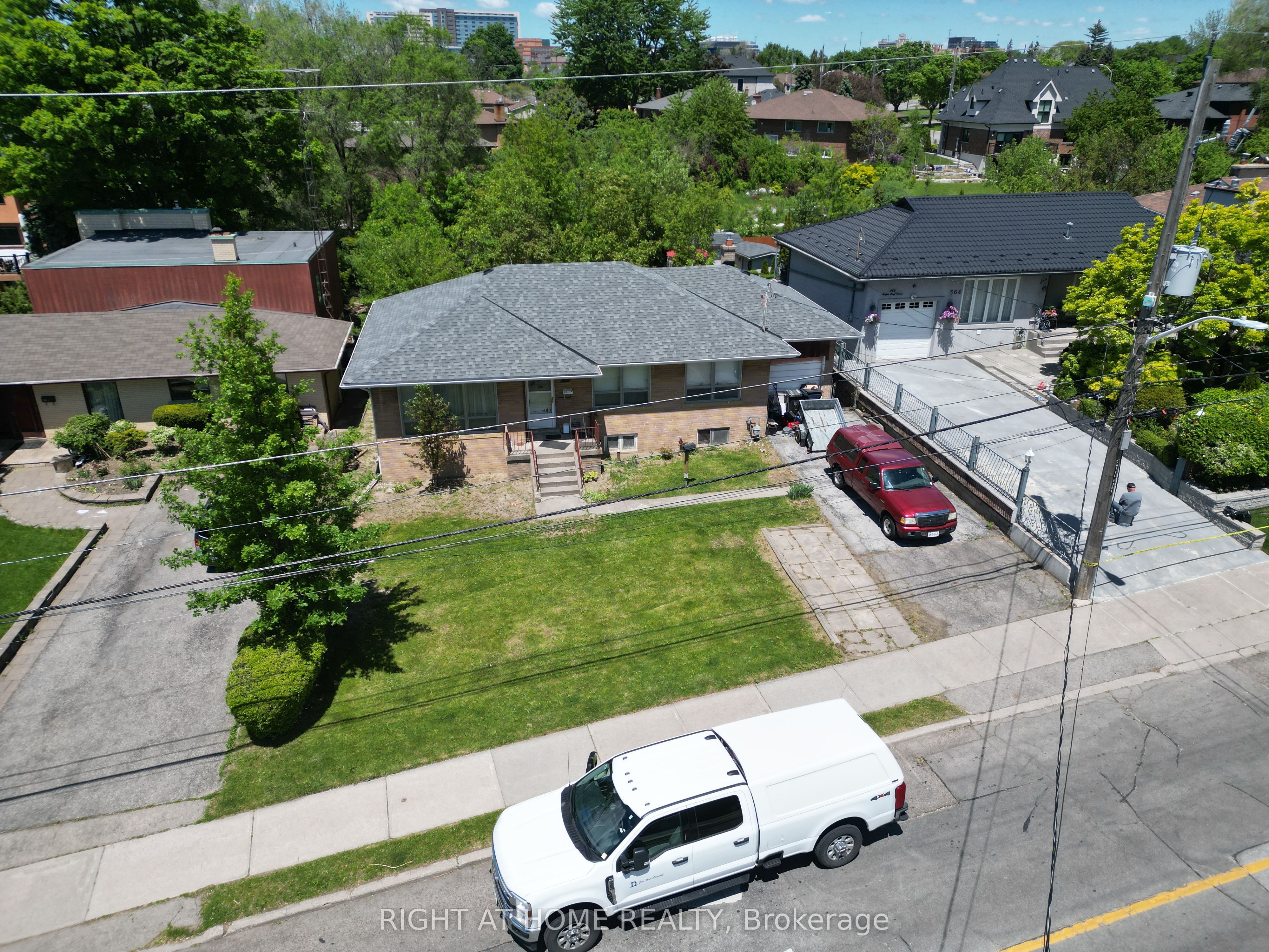 362 Maple Leaf Drive, Toronto, ON, M6L 1P4 photo 4